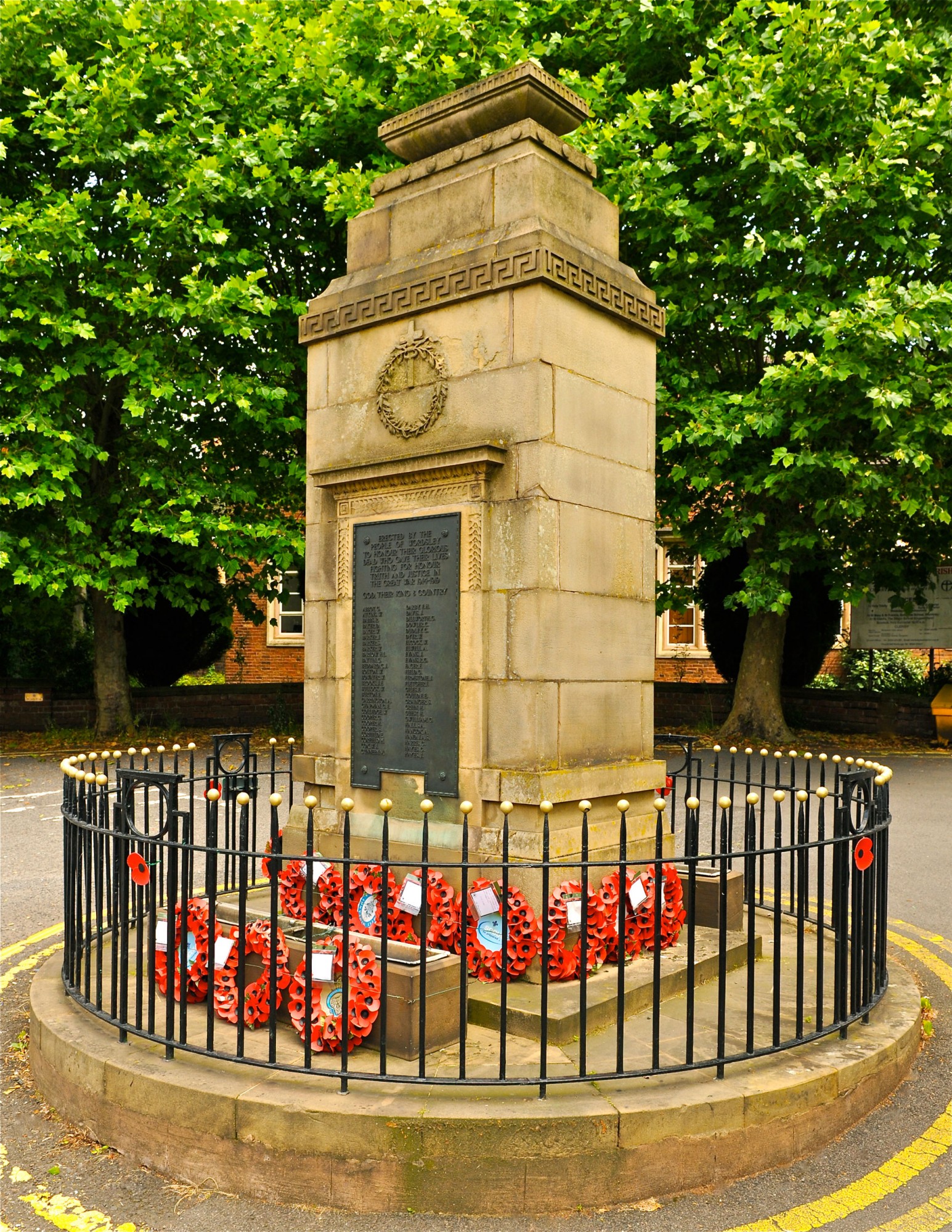 wordsley-holy-trinity-men-memorials-of-dudley-dudley-memorials-of